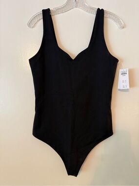 AF Sweetheart Neckline Bodysuit